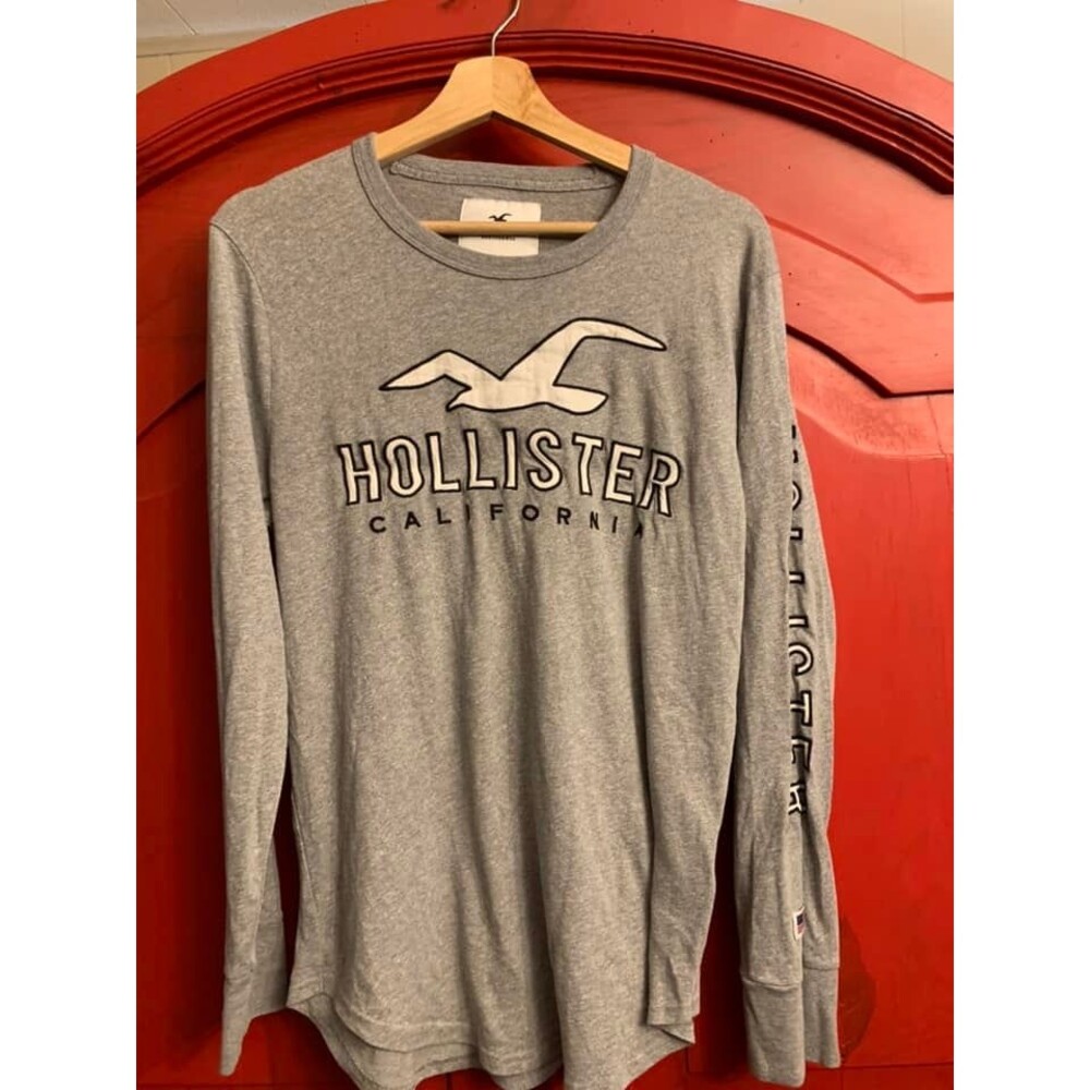 Hollister Size Small Logo Shirt Embroidered Great Pre Worn Condition S SM